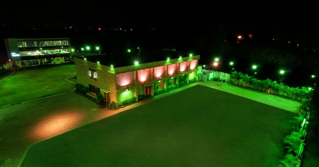 Hotel Balaji Central Ratlām Exterior foto